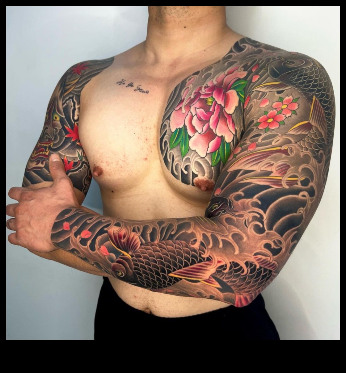 Dincolo de tradiție: dezvăluirea poveștilor despre maiestria modernă a tatuajelor