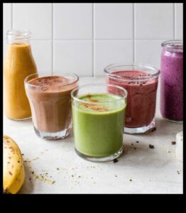 Energizează și satisface: Smoothie-uri pline de proteine ​​pentru energie de lungă durată