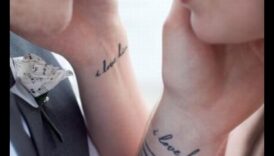 Tatuaje de pereche de suflete conectate orisicine simbolizează iubirea eternă 3 Suflete conectate: tatuaje de cuplu care reflectă profunzimea și intensitatea iubirii eterne