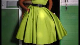 Glamour Gazette: ținute vintage în cap de afiș al poveștilor de modă